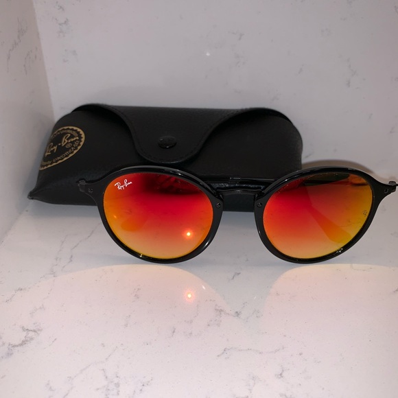ray ban round plastic